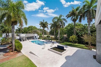14401 SW 63rd St in Southwest Ranches, FL - Building Photo - Building Photo