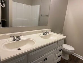 371 Cavel Chub Lake Rd in Roxboro, NC - Building Photo - Building Photo