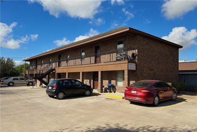 118 E Brazil Ave in Hidalgo, TX - Building Photo - Building Photo