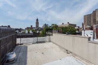 AMAZING 1 BR APARTMENT! WON’T LAST!! NO BR in New York, NY - Building Photo - Building Photo