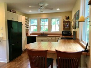 278 Twin Lakes Rd in Salisbury, CT - Building Photo - Building Photo