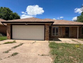 4812 65th St in Lubbock, TX - Building Photo - Building Photo