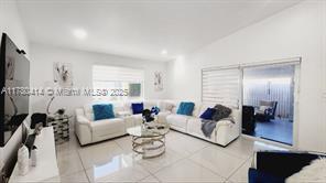 436 SW 99th Ct in Miami, FL - Building Photo - Building Photo