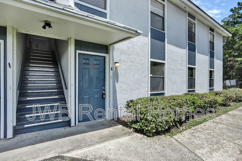 10825 Key Haven Blvd in Jacksonville, FL - Building Photo