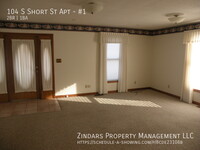 104 S Short St in Catlin, IL - Building Photo - Building Photo