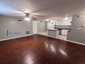 3549 Devonshire Dr in Holiday, FL - Building Photo - Building Photo