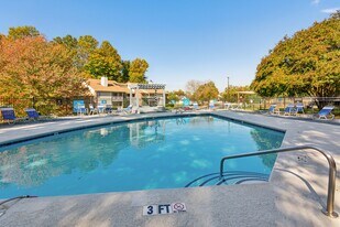 Terrace Oaks & Olde Battleground in Greensboro, NC - Building Photo