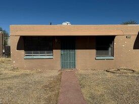 5019 E 1st St in Tucson, AZ - Building Photo