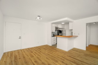 7740 Redlands St in Los Angeles, CA - Building Photo - Building Photo