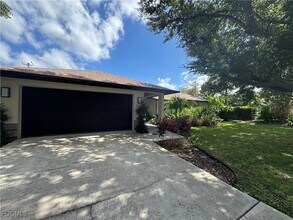 2211 SW 14th Pl in Cape Coral, FL - Building Photo - Building Photo