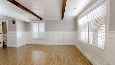 1301 Dunmore Dr in Springville, UT - Building Photo - Building Photo
