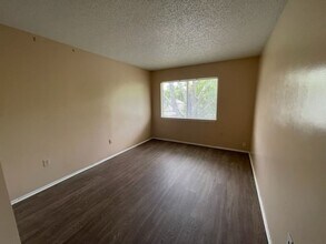 4695 Pheasant Run Dr in Orlando, FL - Building Photo - Building Photo