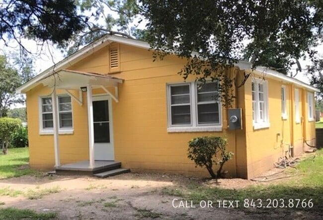 property at 4927 Lincrest Rd