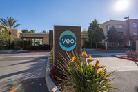 Veo in Carson, CA - Foto de edificio - Building Photo