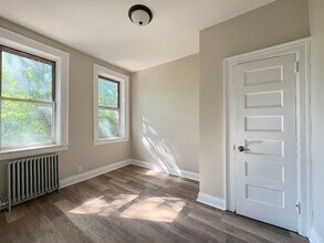 732 S 13th St, Unit 3R in Newark, NJ - Building Photo - Building Photo