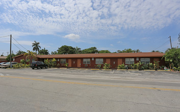 500 NE 16th St in Fort Lauderdale, FL - Building Photo - Building Photo