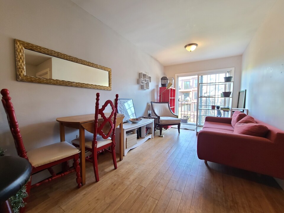 305 Quincy St in Brooklyn, NY - Building Photo