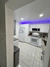 100 NW 76th Ave in Plantation, FL - Building Photo - Building Photo