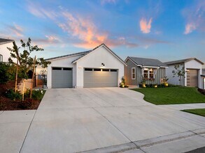 28602 Wildflower Ter in Castaic, CA - Foto de edificio - Building Photo