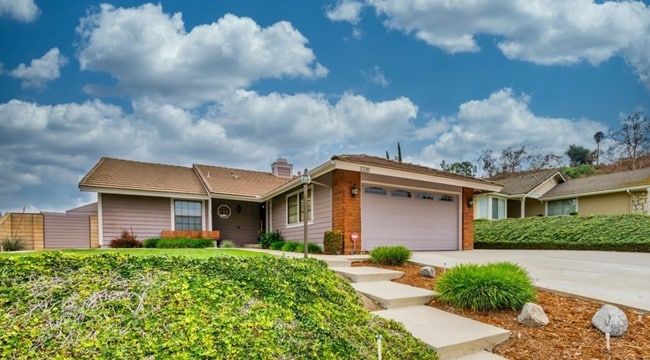 property at 1220 Heidelberg Ave
