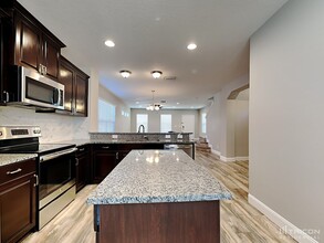 3925 Cottage Hill Ave in Parrish, FL - Building Photo - Building Photo