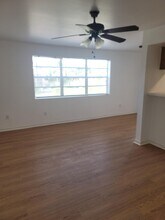 15285 SW 107th Ln, Unit 208 in Miami, FL - Building Photo - Building Photo