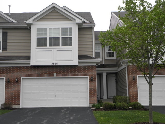 property at 3966 Evans Ct
