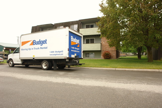 111 E Hattie Ave in Coeur d'Alene, ID - Foto de edificio - Building Photo