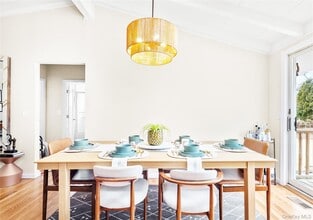 58 N Howells Point Rd in Bellport, NY - Building Photo - Building Photo