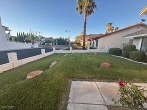 3128 Harborside Dr in Las Vegas, NV - Building Photo - Building Photo