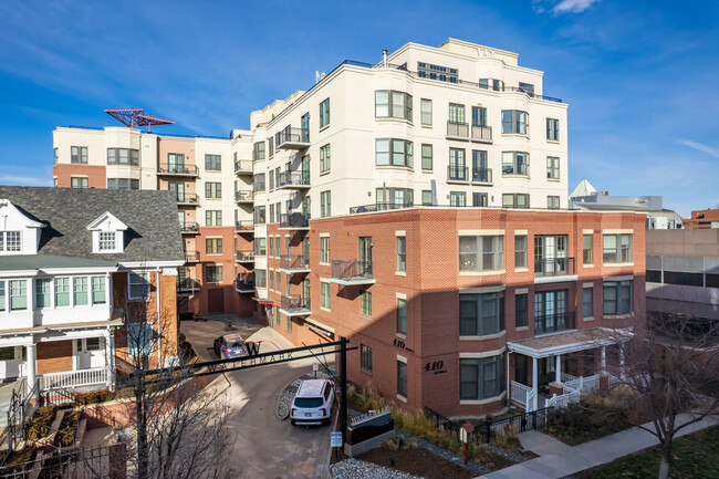 Watermark Condos in Denver, CO - Building Photo - Building Photo