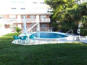 3217 NE 11th St in Pompano Beach, FL - Building Photo - Building Photo