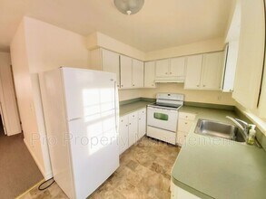 131 Railroad St in New Milford, CT - Building Photo - Building Photo