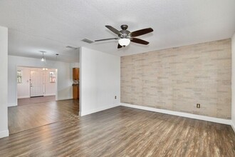 729 Ibsen Ave in Orlando, FL - Building Photo - Building Photo