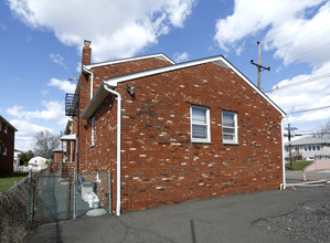 1000 Allen St in Linden, NJ - Building Photo - Building Photo