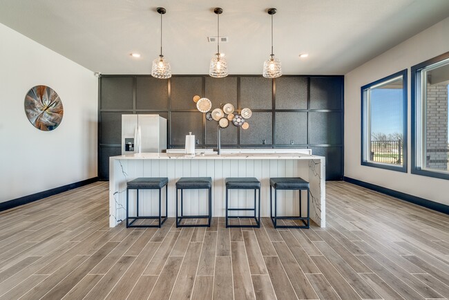 The Reserve at Cresson in Godley, TX - Foto de edificio - Building Photo