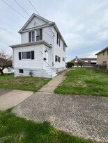 641 3rd St in Donora, PA - Building Photo