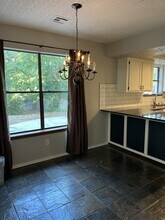 1313 Brookhaven Dr in Edmond, OK - Building Photo - Building Photo