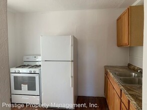 2431 N Edith Blvd-Unit -1-4 in Tucson, AZ - Building Photo - Building Photo