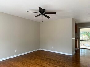 417 Willow Ave in Warner Robins, GA - Building Photo - Building Photo