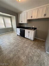 18 N Richview Ave in Youngstown, OH - Foto de edificio - Building Photo