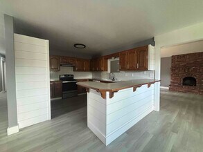 1815 S K St in Rogers, AR - Building Photo - Building Photo