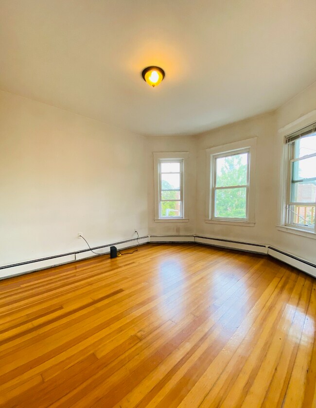 7 Hesston Ter Apartments and Nearby Boston Apartments For Rent Boston, MA