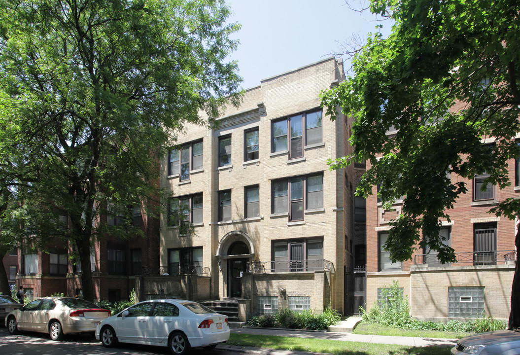 5410-5412 S Woodlawn Ave in Chicago, IL - Building Photo