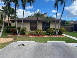 13143 SW 91st Pl in Miami, FL - Building Photo - Building Photo