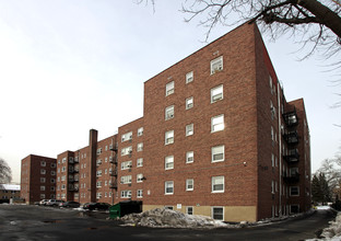 Clinton House in Elizabeth, NJ - Foto de edificio - Building Photo