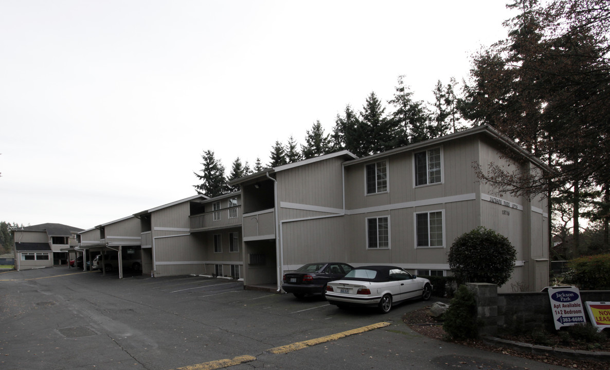 Jackson Park Apartments in Seattle, WA - Building Photo