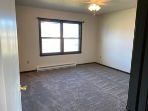 845 Red Oak Trl, Unit Apt in Mansfield, OH - Building Photo - Building Photo