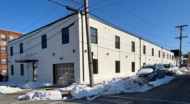 1245 W Princess St in York, PA - Building Photo - Building Photo