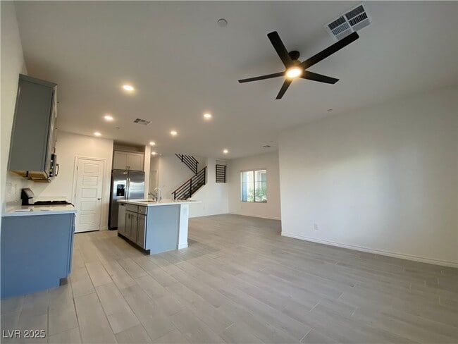 property at 600 Carriage Hill Dr